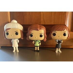 FUNKO POP NETFLIX QUEENS GAMBIT BETH HARMON (Lot) #1121, 1122, 1123 FIGURES